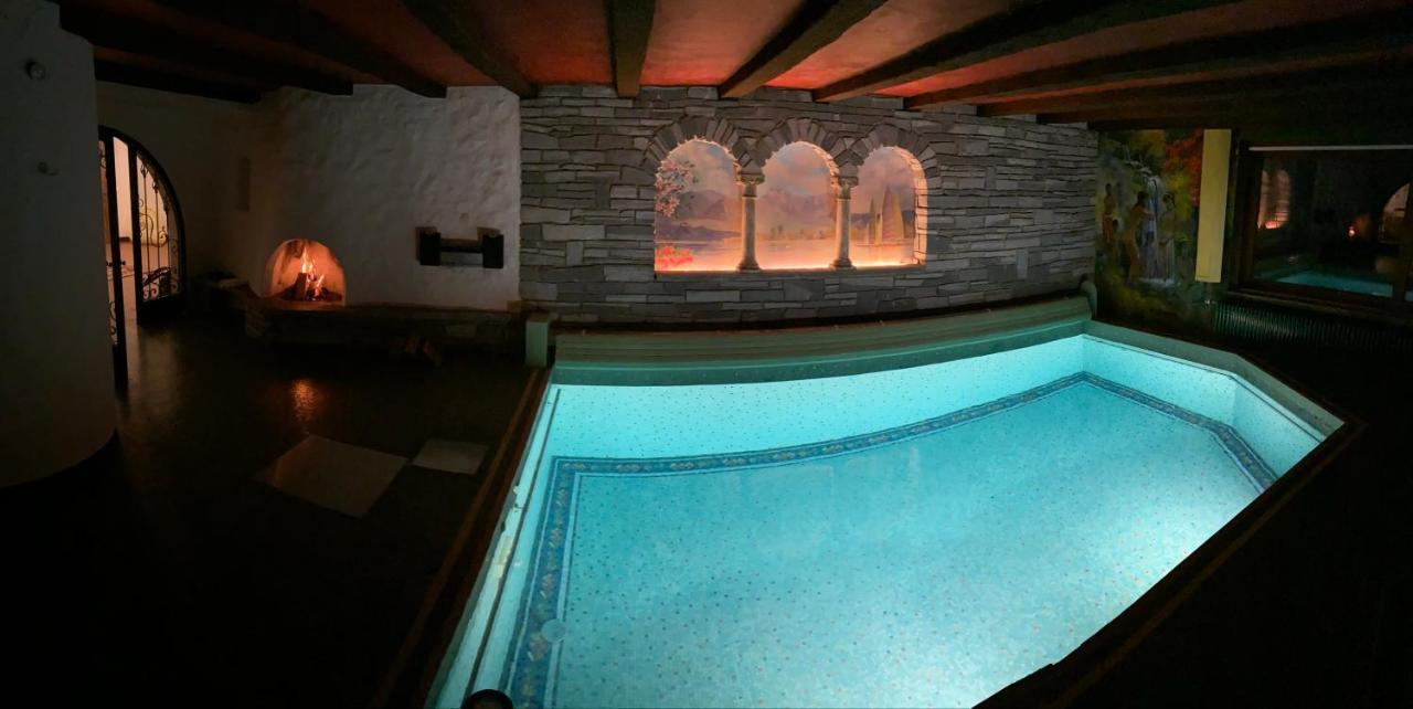 Schwarzwald-Villa Mit Indoor-Pool Feldberg  Esterno foto